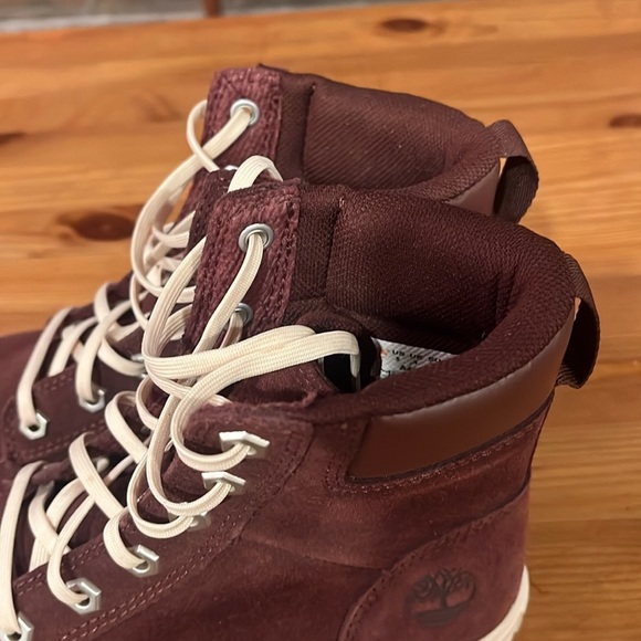Timberland Women’s Skyla Bay size 6 Burgundy Suede Sneaker Boot - Picture 5 of 13